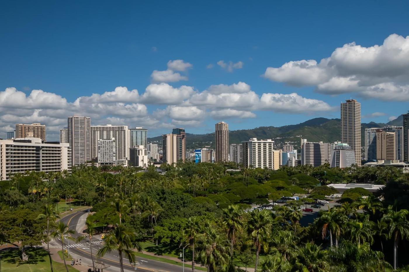 Waikiki Shore By Outrigger - Select Your Unit Honolulu